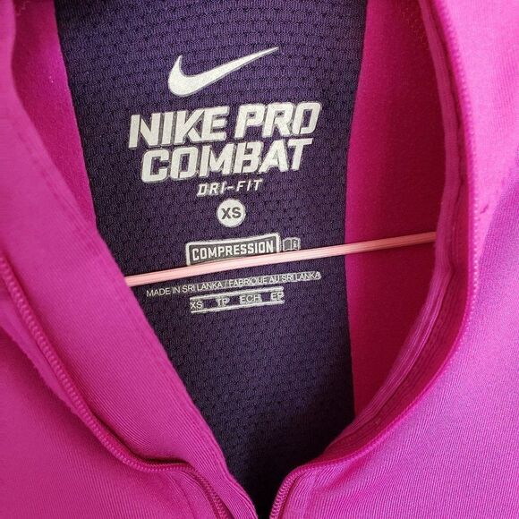 Nike Pro Women's Hooded Pullover XS Pink Purple Running Top Reflective Athletic  - Picture 3 of 6